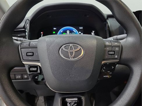 Certified 2025 Toyota Camry LE image 14