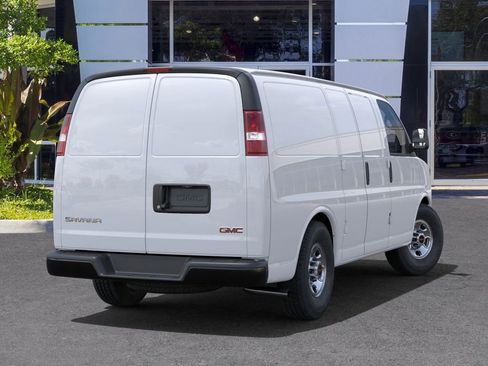New 2025 GMC Savana 2500 Work Van w/ Driver Convenience Package image 4