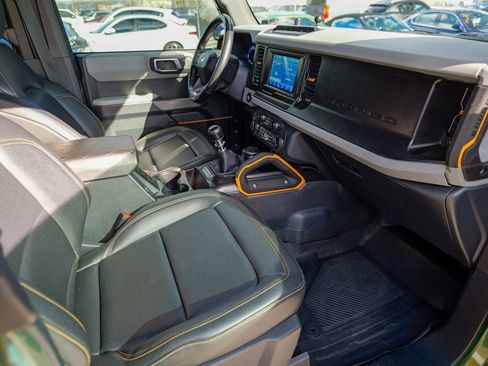 Used 2022 Ford Bronco Badlands w/ Sasquatch Package AWD/4WD image 33