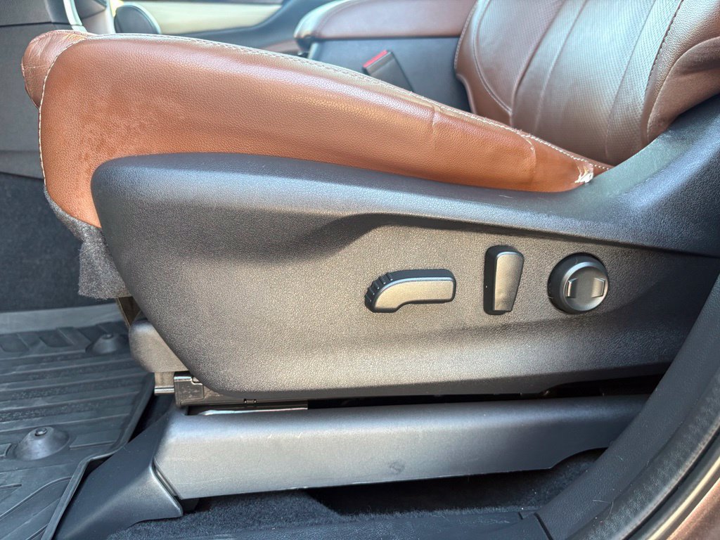 Used 2019 Subaru Ascent Touring AWD/4WD image 10