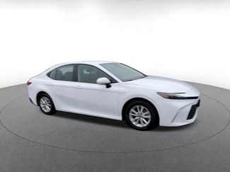 Used 2025 Toyota Camry LE video 2