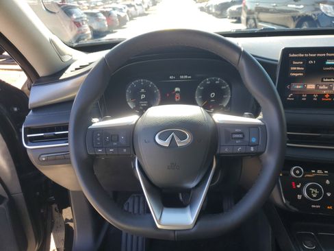 Used 2025 INFINITI QX60 Luxe image 19
