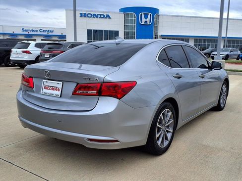 Used 2019 Acura TLX image 7