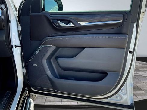 Used 2023 GMC Yukon Denali w/ Max Trailering Package image 30