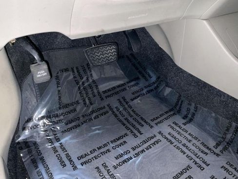 Used 2012 Toyota Prius Two FWD image 35
