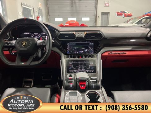 Used 2023 Lamborghini Urus S AWD/4WD image 25