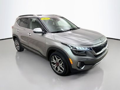 Used 2021 Kia Seltos SX w/ SX Sunroof Package