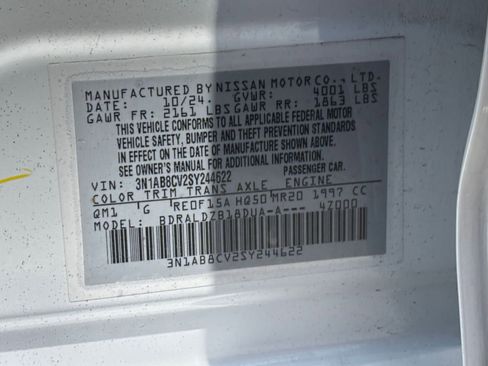Used 2025 Nissan Sentra SV FWD image 28