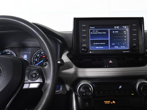 Used 2021 Toyota RAV4 XLE w/ Convenience Package image 16