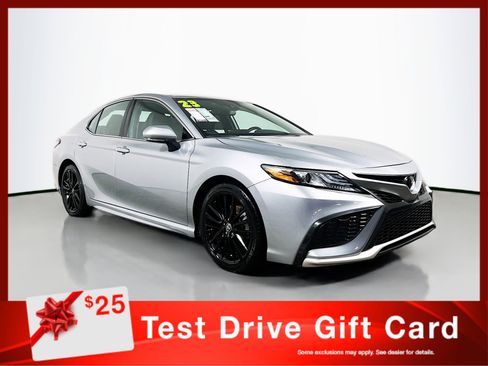 Used 2023 Toyota Camry XSE image 1