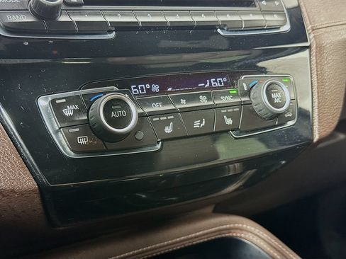 Used 2019 BMW X2 xDrive28i w/ Convenience Package AWD/4WD image 17