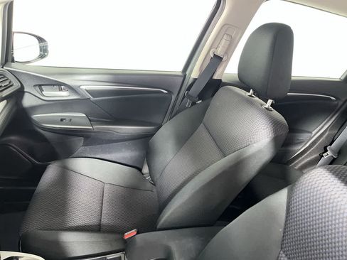 Used 2019 Honda Fit LX image 25