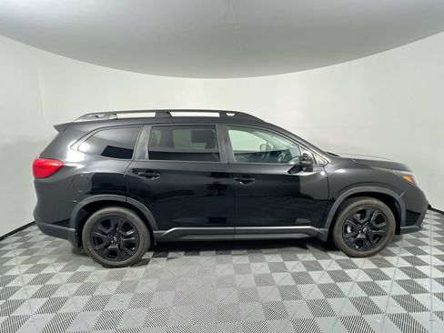 Used 2023 Subaru Ascent Onyx Edition AWD/4WD image 2