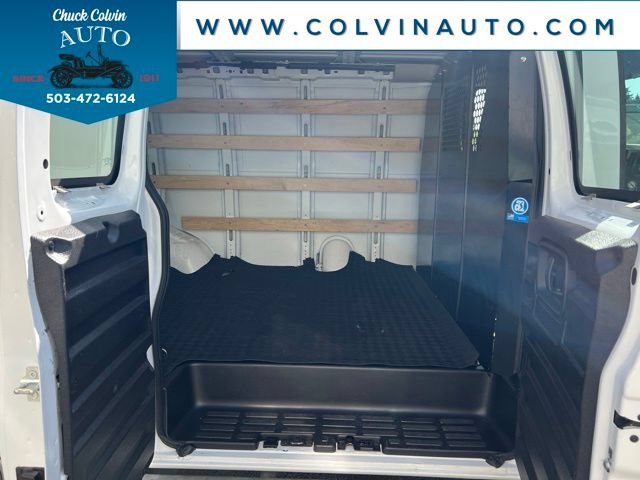 Used 2025 Chevrolet Express 2500 w/ Driver Convenience Package RWD image 18