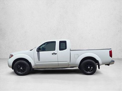 Used 2021 Nissan Frontier SV AWD/4WD image 8