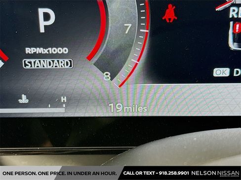 New 2025 Nissan Kicks SR image 12