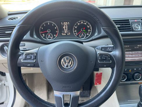 Used 2014 Volkswagen Passat 1.8T SE FWD image 15