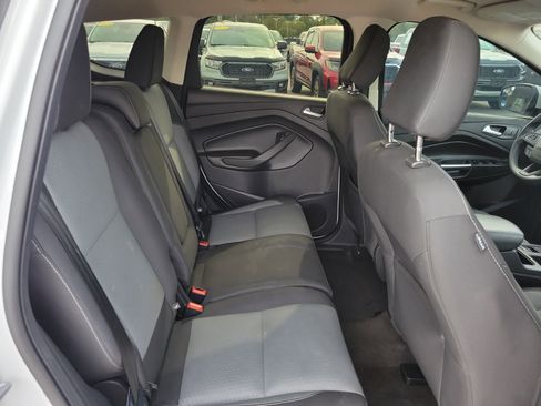 Certified 2018 Ford Escape SE image 27