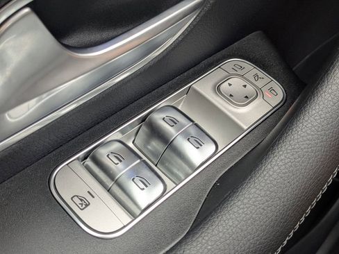 Certified 2026 Mercedes-Benz GLE 350 4MATIC image 8