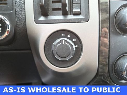 Used 2015 Ford Expedition EL Limited w/ Equipment Group 301A image 12