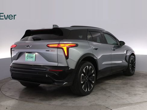 Used 2024 Chevrolet Blazer EV RS AWD/4WD image 3