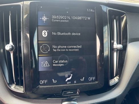 Used 2019 Volvo XC60 T6 R-Design w/ Protection Package Premier AWD/4WD image 17