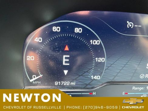 Used 2024 GMC Yukon SLT RWD image 19