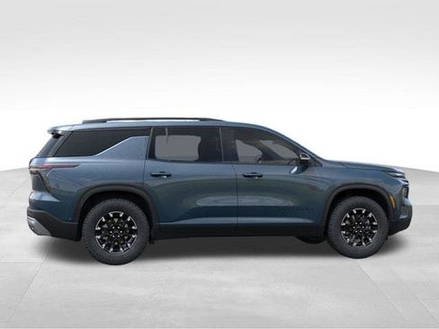New 2026 Chevrolet Traverse Z71 w/ Enhanced Driving Package AWD/4WD image 5