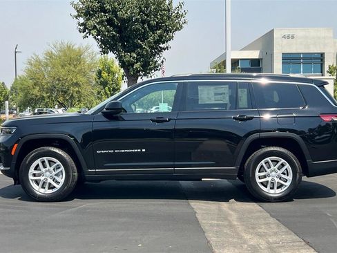 New 2025 Jeep Grand Cherokee L Laredo w/ Luxury Tech Group I image 7