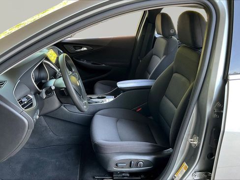Used 2023 Chevrolet Malibu LT FWD image 20