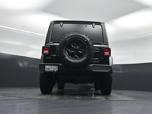 Used 2023 Jeep Wrangler Unlimited Sport AWD/4WD image 45