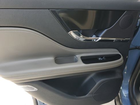 Used 2023 Lincoln Corsair Grand Touring w/ Equipment Group 301A image 27