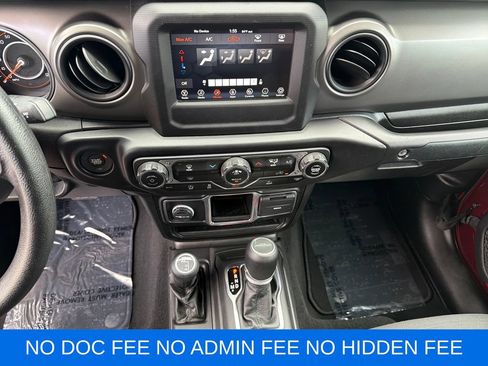 Used 2022 Jeep Gladiator Sport AWD/4WD image 18