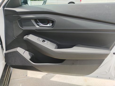 Certified 2025 Honda Accord Sport image 31