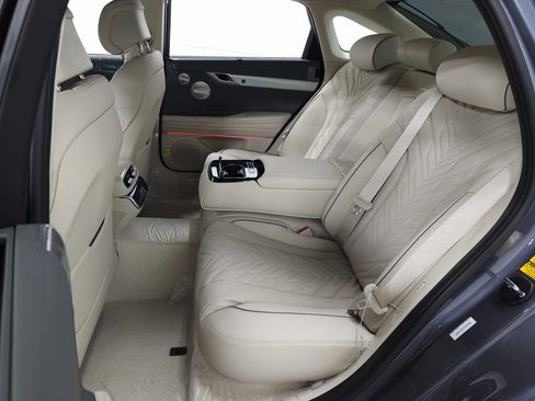 New 2026 Genesis G80 2.5T Sport Prestige image 24