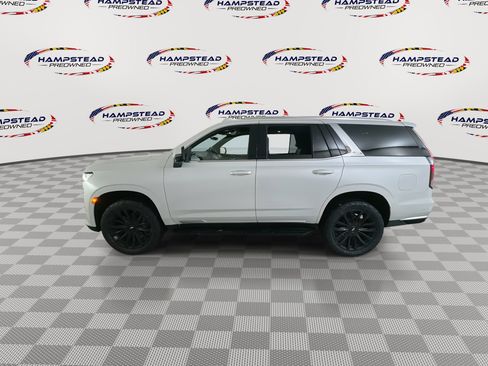 Used 2023 Cadillac Escalade Premium Luxury image 5