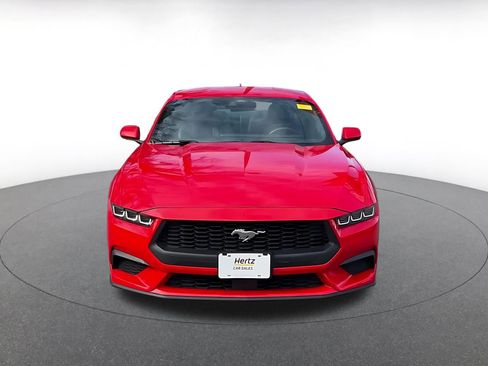 Used 2024 Ford Mustang Premium image 4