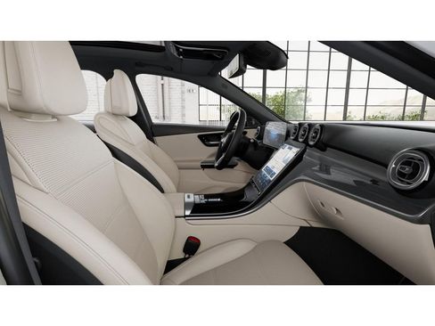 New 2026 Mercedes-Benz C 300 4MATIC Sedan image 4