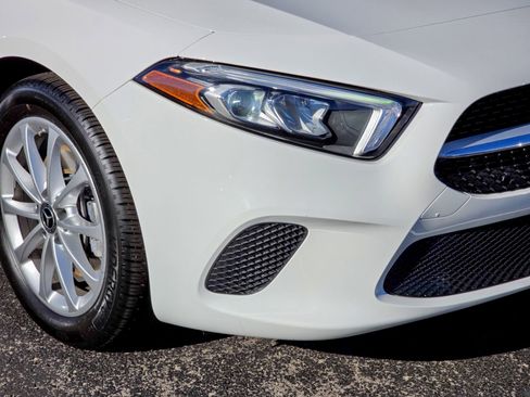 Used 2021 Mercedes-Benz A 220 image 10