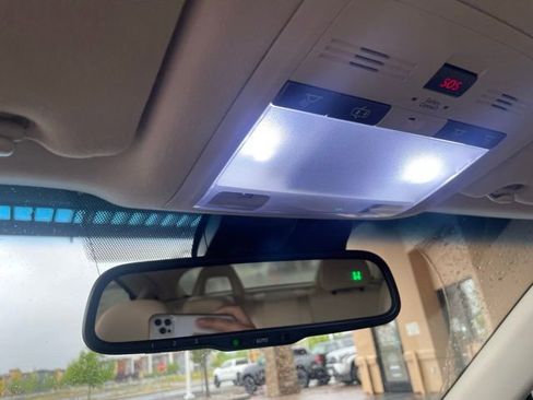 Used 2010 Lexus IS 350C image 33