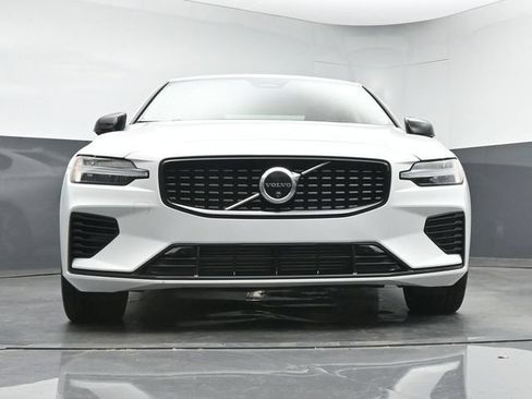 Used 2024 Volvo S60 T8 Plus w/ Protection Package Premier AWD/4WD image 11