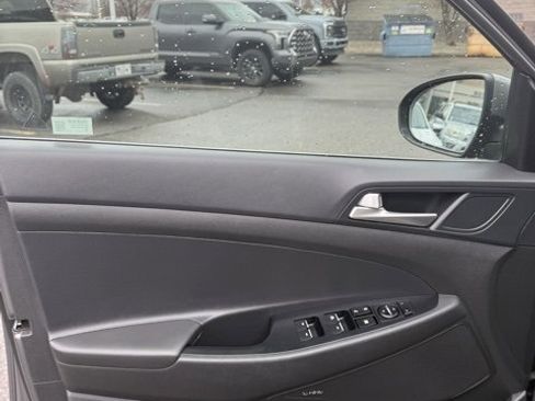 Used 2020 Hyundai Tucson Limited image 13