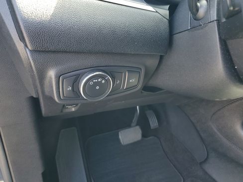 Used 2017 Lincoln MKC Premiere image 19