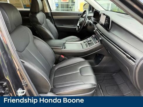 Used 2024 Hyundai Palisade SEL FWD image 48