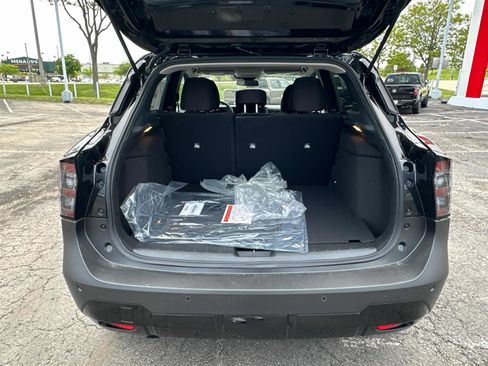 New 2026 Nissan Kicks SV AWD/4WD image 14