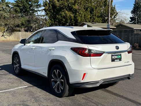 Used 2018 Lexus RX 450h AWD w/ Premium Package image 4