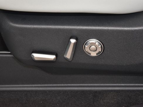 New 2026 Lincoln Navigator L Black Label AWD/4WD image 38