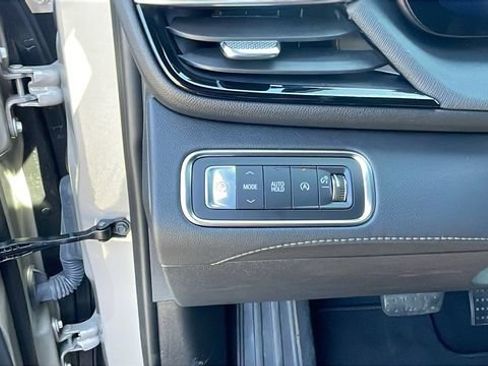 Used 2026 Buick Enclave Sport Touring FWD image 23