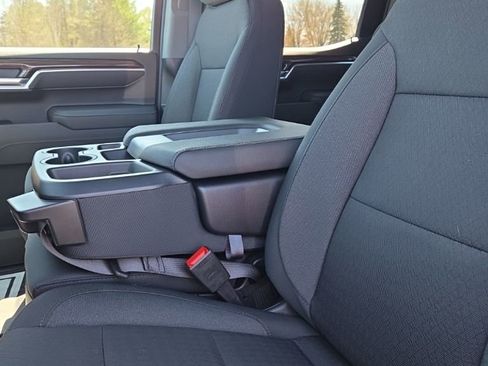 New 2026 Chevrolet Silverado 1500 LT w/ Z71 Off-Road Package image 12