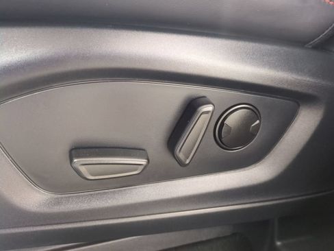 Used 2025 Ford Explorer ST AWD/4WD image 24